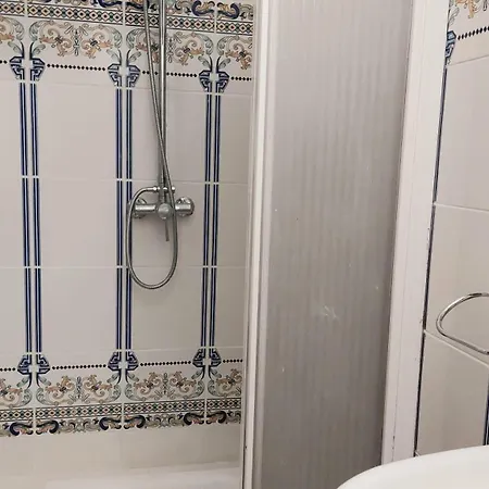 Apartamentos-monasterio-de-san-antonio-mediterranes-apartment-mit-kleiner-terrasse-im-innenhof إيكود ذي لوس فينوس